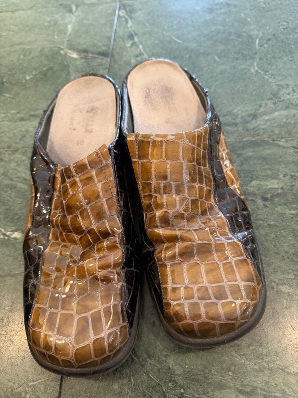 Women’s Romu - made in Spain Brown & Black Croc-Embossed Slip-On Clogs